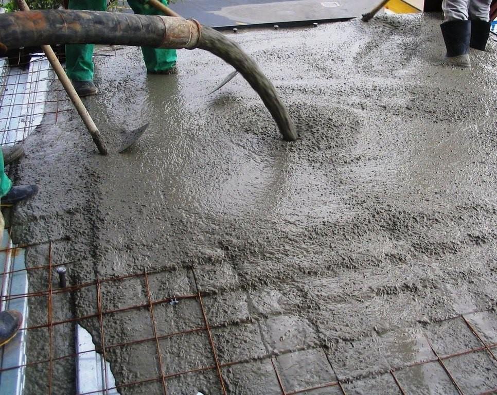 Состав и самые распространенные сферы использования бетона
